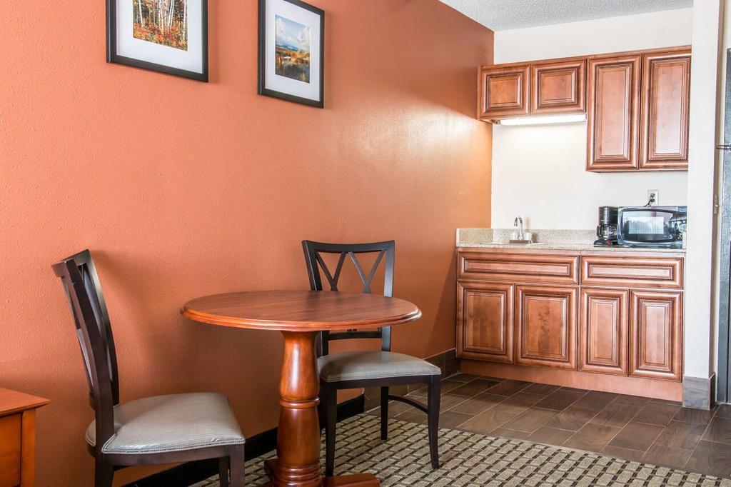 Country Inn & Suites By Radisson, Muskegon, Mi Luaran gambar